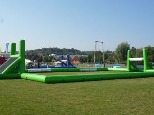 terrains de sports gonflables