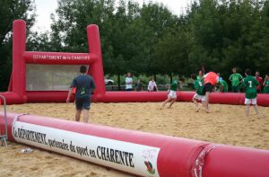 terrain de rugby gonflable